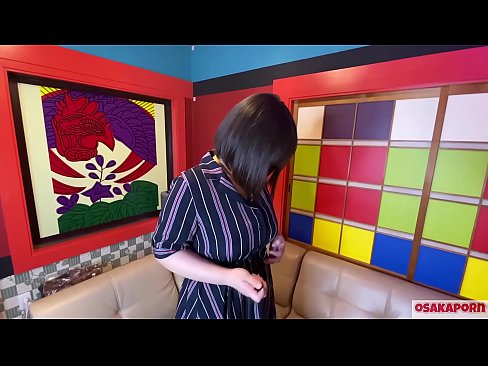 ❤️ Japonų gražuolė su dideliais papais masturbuojasi su sekso žaisliukais ir patiria orgazmą. Interviu ji pasakoja apie savo dulkinimosi patirtį. Didžiuliai papai ir plaukuota putė garsiai dejuoja. Osakaporn ️ Dulkinimasis prie lt.pornochaturbate.ru ❌️